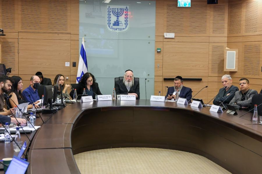 بحث موضوع حوادث العمل منح السلطات المحلية صلاحيات لمحاربة الحوادث